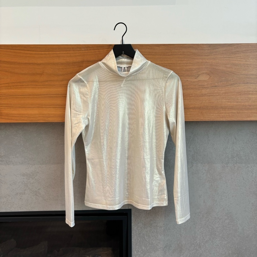 NWOT Anthropologie Long Sleeve Top, Size S‎
